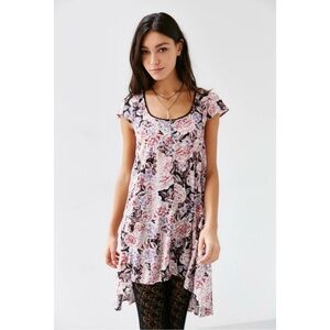 Urban Outfitters Floral Cap Sleeve Dress